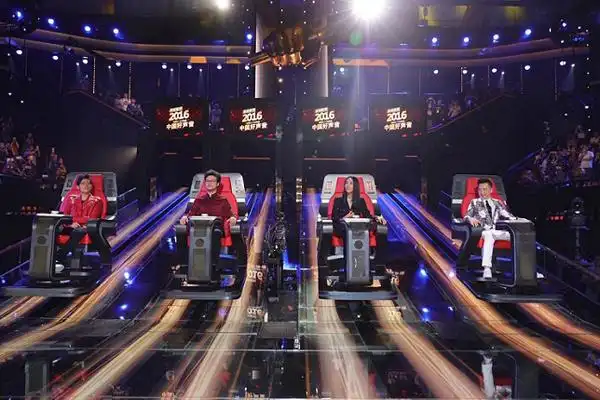 图说:《中国好声音》新导师椅 图ic