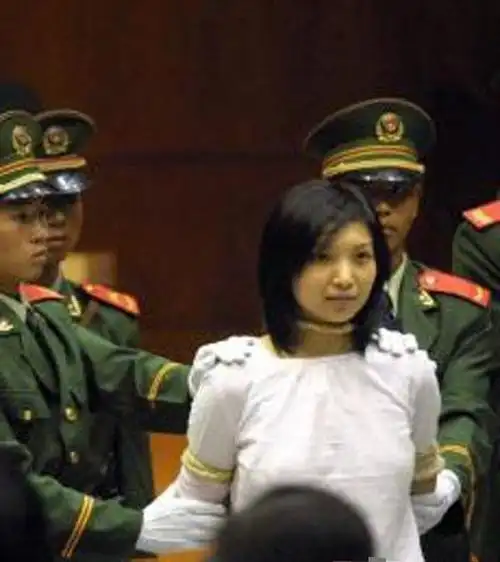 盘点中国被枪毙的五大美女杀人犯 美貌无助令人惋惜
