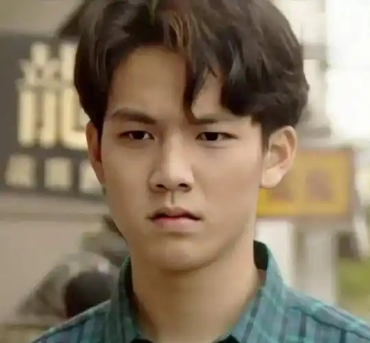 钟汉良背后的女人,被"藏"了15年终露面,保镖全程保护很贴心_时间_妻子