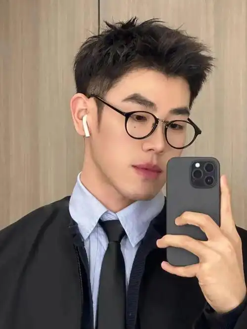 男生过了30岁别剪幼稚的发型建议留这3款轻熟又帅气