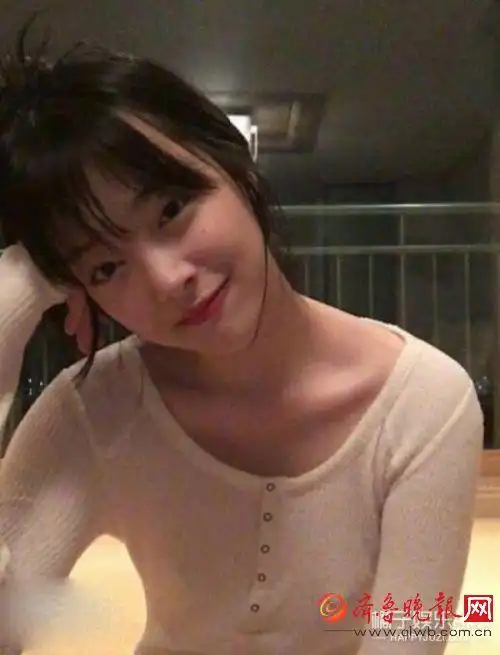 崔雪莉大尺度晒床照还记得清纯的雪莉嘛18