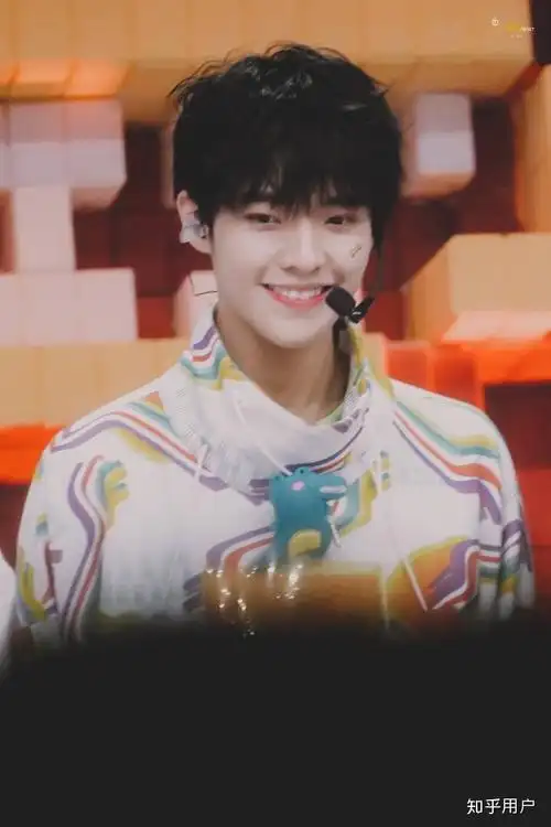 青春有你李振宁和施展怎么看