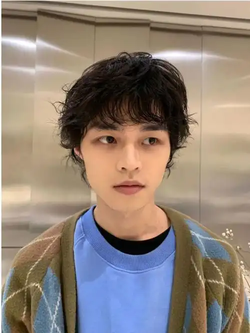 15帅气男士发型,清爽时尚很有型,喜欢就试试插图13