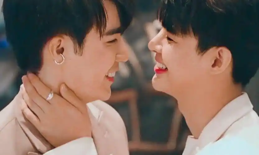 华晨宇张碧晨未婚生女:张碧晨为什么要悄悄生孩子?不合逻辑啊