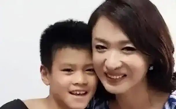 离婚18年之后金星再次宣布喜讯这一次我要为自己而活