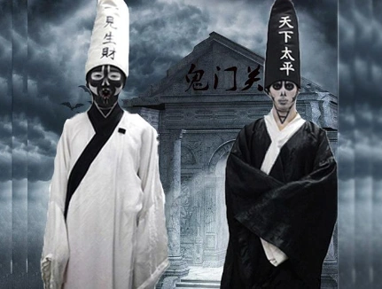 老人身患绝症无意听到鬼差对话救了一车人竟添寿50年