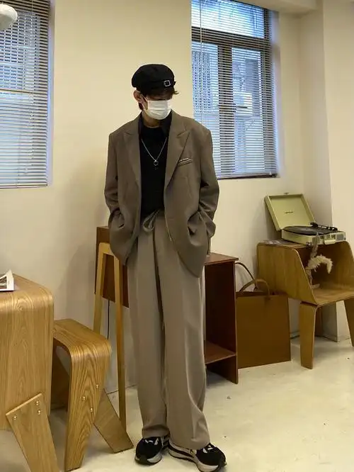 男生复古穿搭西装