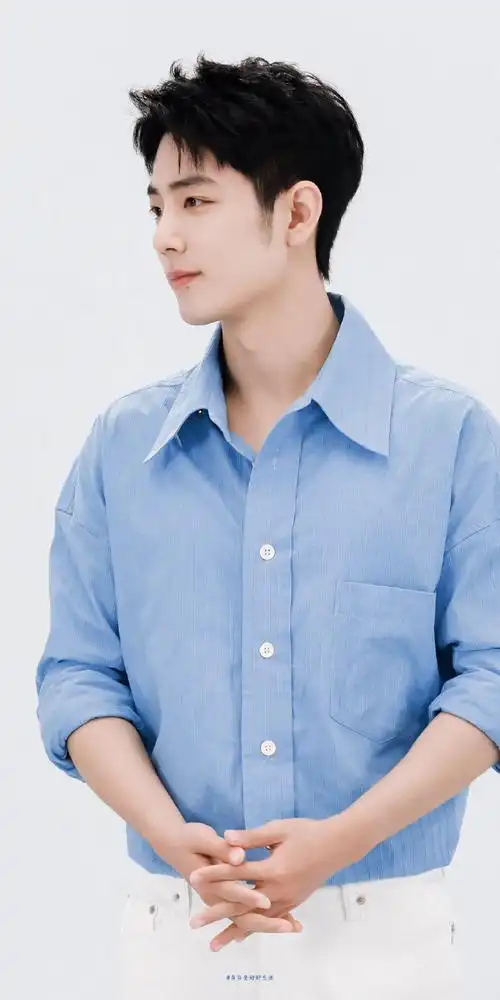 肖战蓝色衬衫直播造型##肖战壁纸