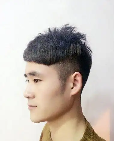 发质硬男生剃小平头帅气造型酷到冲天与不羁短发设计4