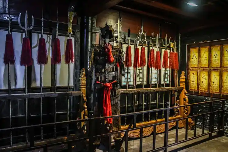 镖局是早期中国的安保行业,随着晋商的崛起,为镖局的兴盛提供了一个