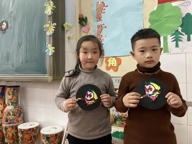 实验小学幼儿园大一班手工《孙悟空》