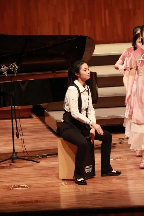 爱的星空——广州中学星空合唱团专场音乐会(演出照)