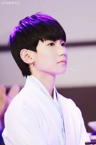 tfboys王源 151004步步高超级公开课 cr:我有一颗软源源