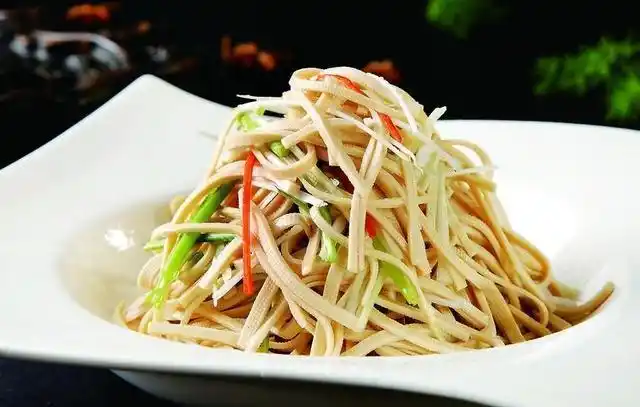 今天介绍几道素菜美食,咸香美味,好吃不长肉