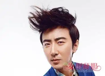 纹理烫发型图男飞机头 欧美风发型男小飞机头(3)