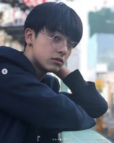 日本「最帅高中生」泪崩领奖!网暴动:哭起来都让人恋爱 | ettoday车云