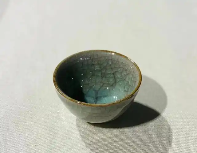 茶杯冰裂纹