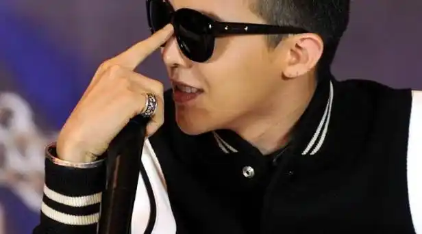 权志龙短发发型如何扎