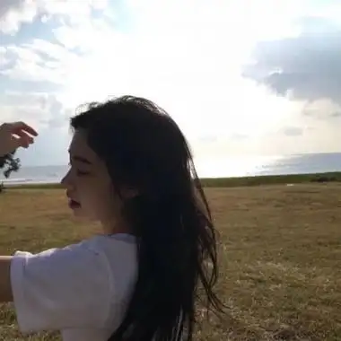 侧脸头像女生清新自然阳光清纯仙女专用头像图片