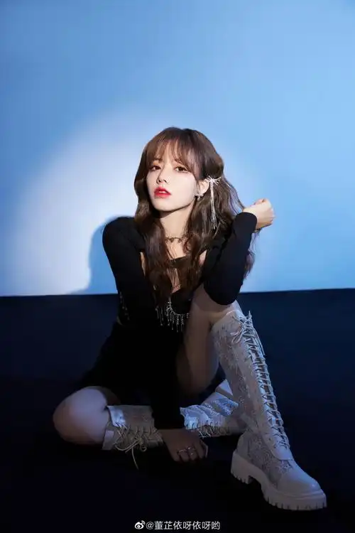 董芷依新歌平淡星球日记##董芷依平淡星球日记mv