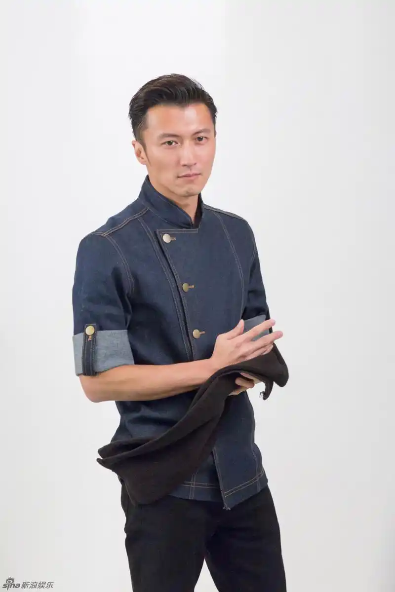 组图:太赞!谢霆锋破例荣获全球米其林之友_高清图集_新浪网