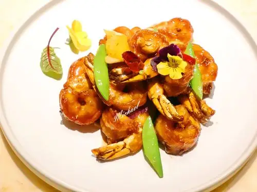 拼盘每种各有特色,满足了不同的口味需求~总体来说,他们家的菜品优