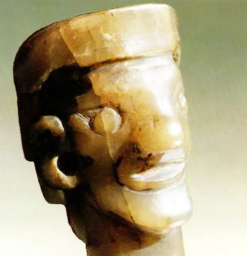 玉人头玉器的萌芽始于新石器时代早期,今辽宁西部和内蒙古东部可能是