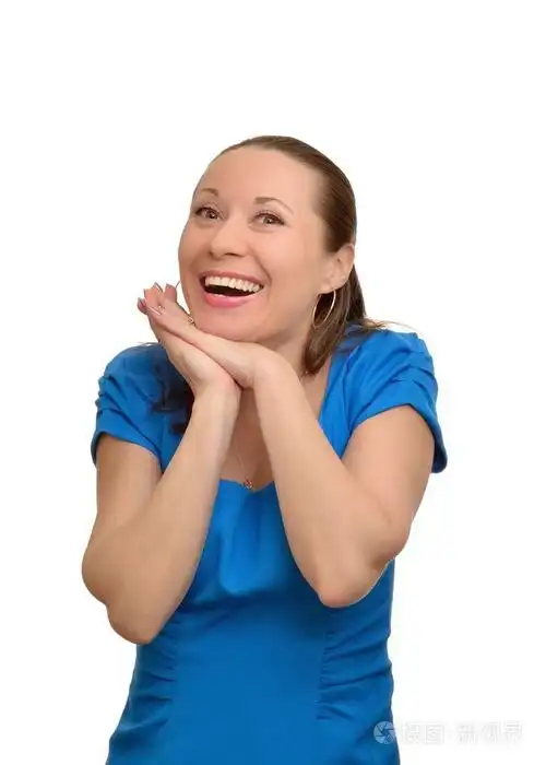 年轻女子欣喜成功