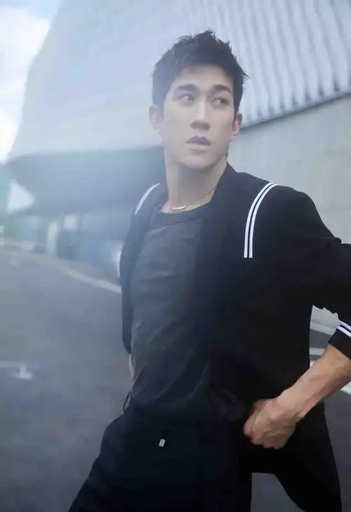 「富二代贵公子」男星5:李治廷