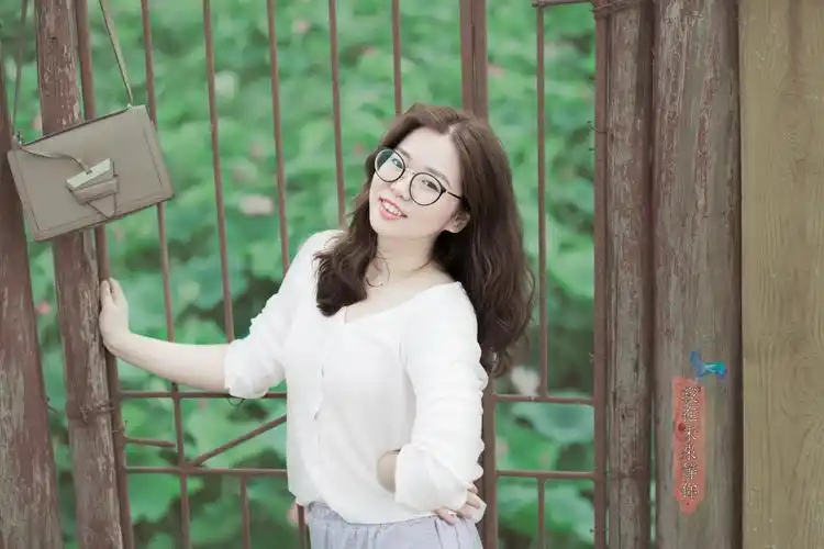 美好一瞬间 给同事小盛拍的一组生活照