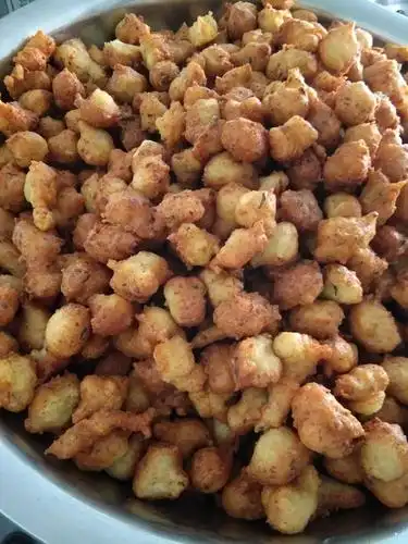 下午间餐:油炸丸子