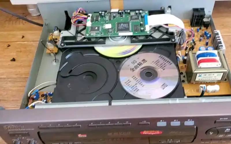 新科shinco三碟连放超级vcd换碟原理