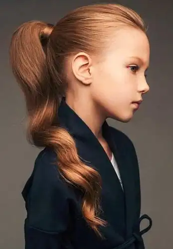 生个女儿,扎小辫来玩儿!