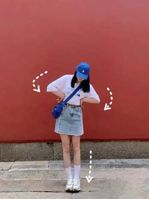 拍照姿势不单调,8个万能拍照站姿,显瘦显腿长,拍照很自然