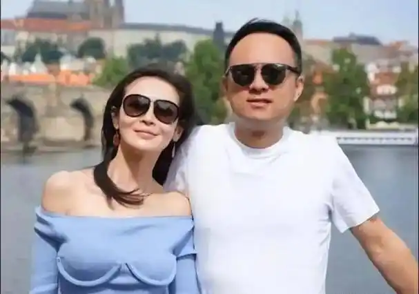 于明加出道多年,嫁给普通职员,结婚14年,被老公宠成宝_生活_丈夫_家庭