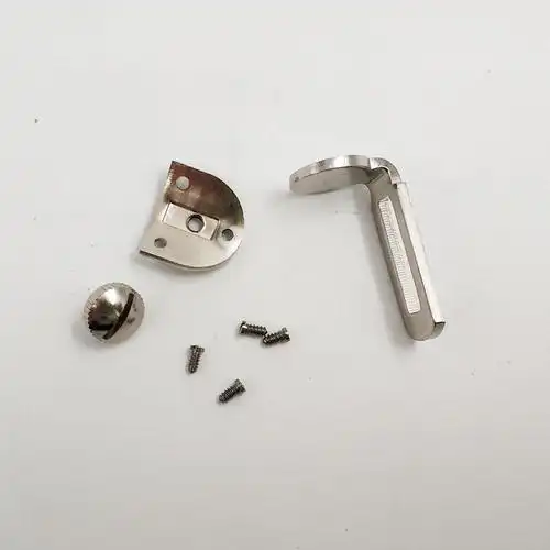 管乐器配件银色黄铜镀镍黑管指托可调节可挂背带单簧管拇指托批发