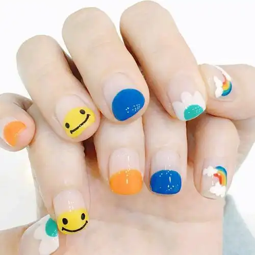 美甲- 清新彩虹