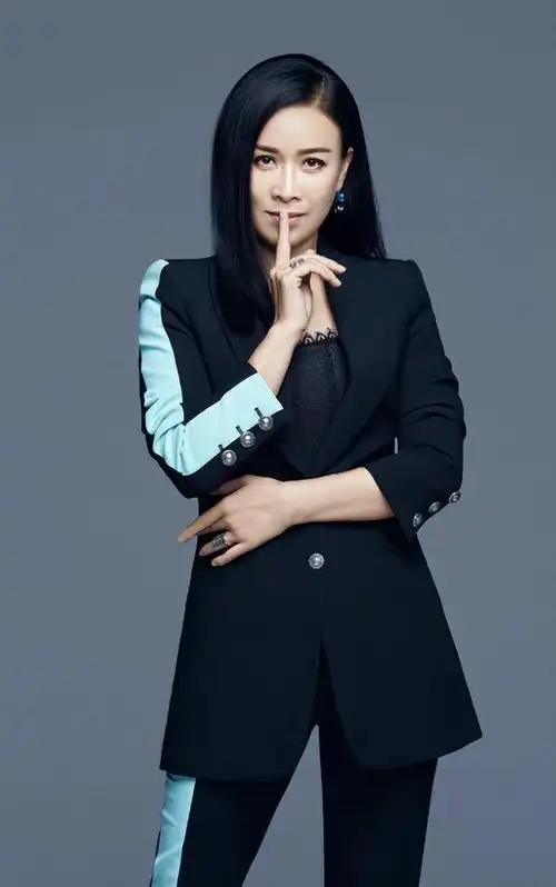 事实证明56岁的那英已经活成了一个笑话刀郎的报仇不晚