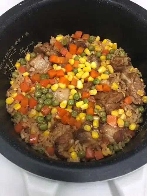 排骨焖饭电饭煲版