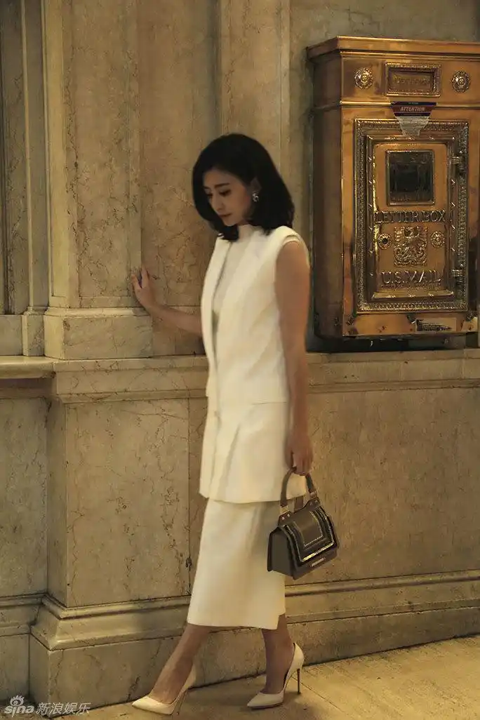 贾静雯纽约时尚大片温暖时尚