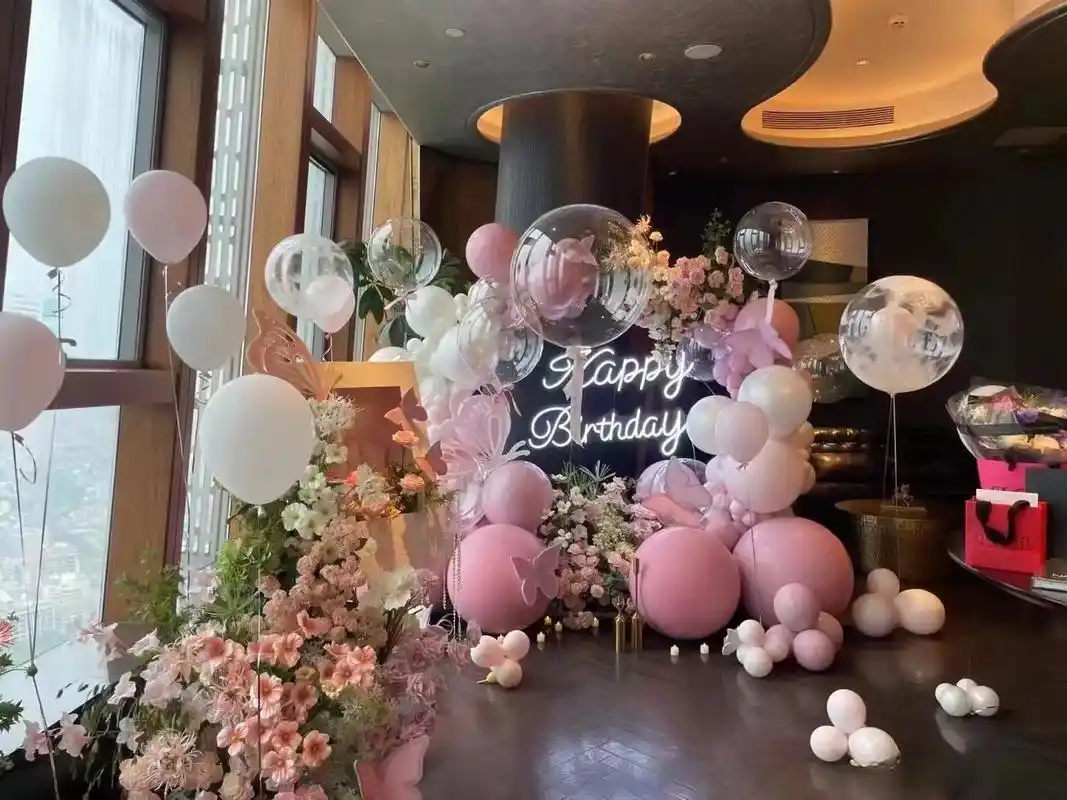 派对 粉丝 116 获赞 729 关注 小型生日会场布置图片过生日装饰简笔画