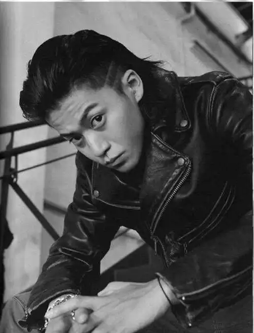 当年的花样美男子金城武大叔