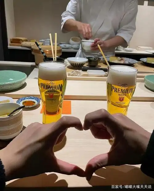 这让韩国网友们纷纷表示震惊,随后更是放出朴秀荣和crush约会吃饭时