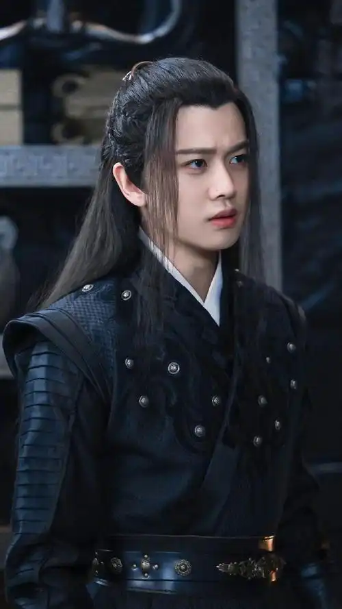 非粉存图鉴 | 古装男神 — 任嘉伦