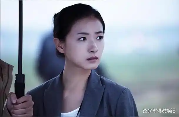 曾经,娱乐圈女明星万茜被外界称为"不婚族".