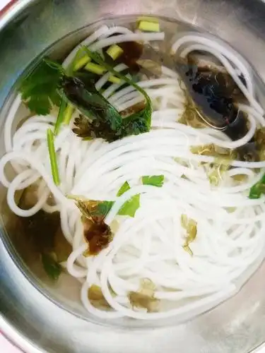 蔬菜粉丝汤