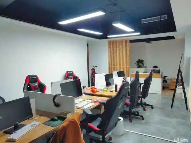 创业工作室招客服