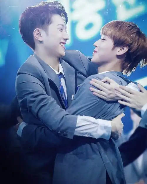 parkjihoon 朴志训 laikuanlai 赖冠霖 wanna one 罐昏