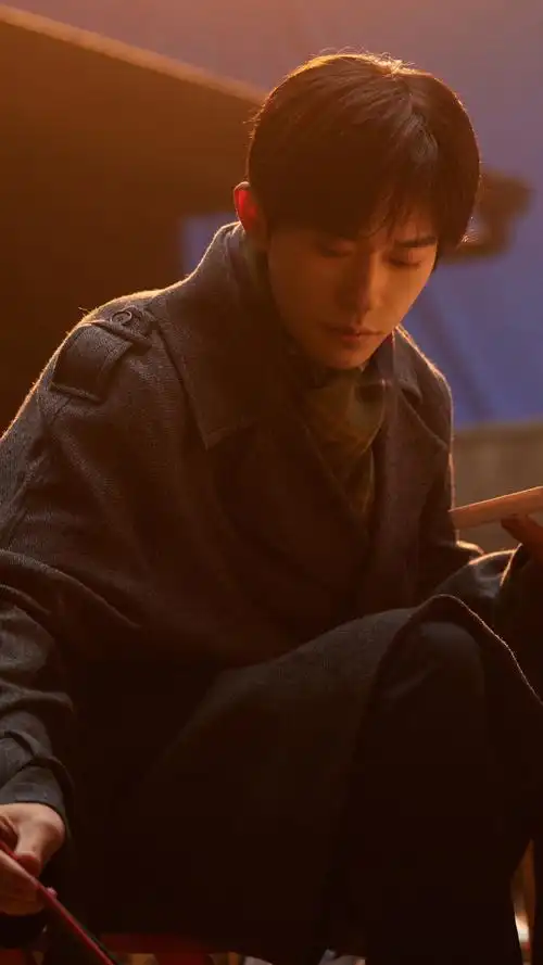 #易烊千玺探寻九号记忆奇旅##易烊千玺九号品牌全球代言人#