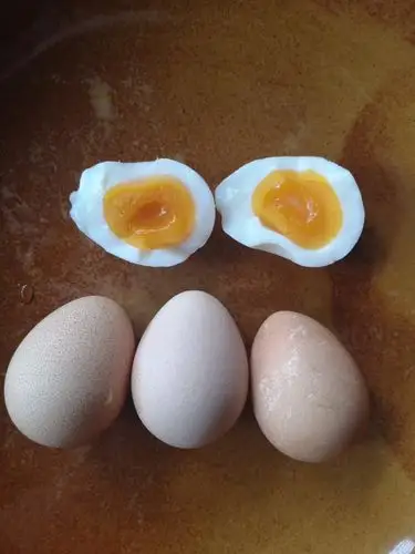 【全国包邮】158元/40枚僰岭珍珠鸡蛋,营养价值丰富,1个抵十个